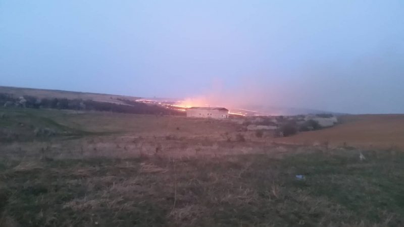 Голям пожар бушува край Враца съобщиха читатели в рубриката Ти