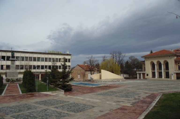 Община Оряхово и НЧ Надежда канят на Великденско веселие  
Събитието ще