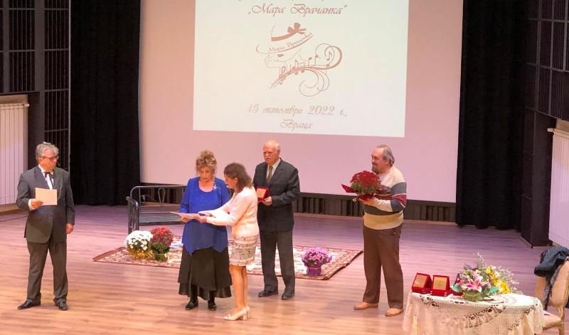 Журито в състав Бони Милчева Томислав Аспарухов и Димитър Панов