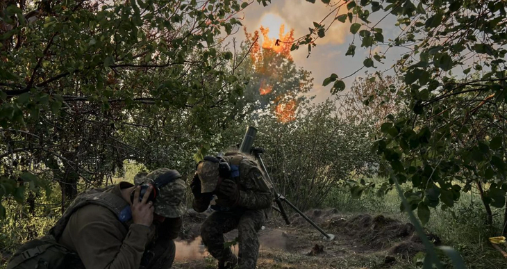 Руските войски взеха пълен контрол над украинския град Угледар в