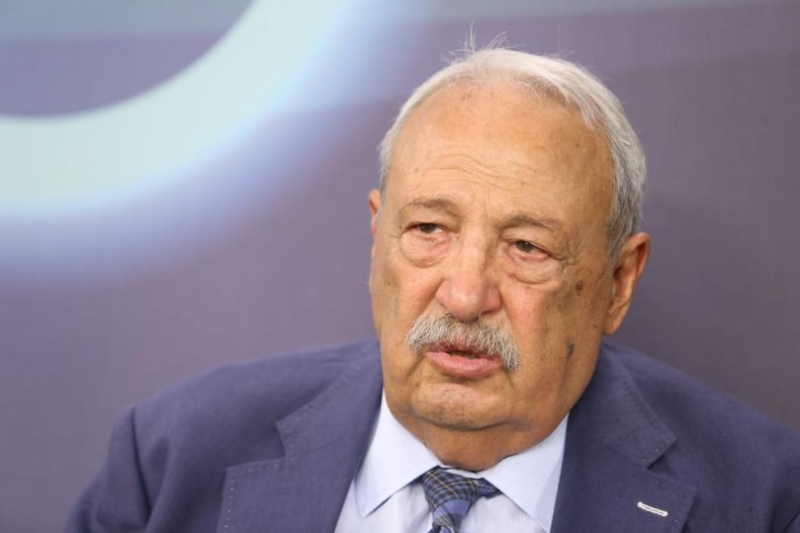 Здравословното състояние на големия български журналист Иван Гарелов остава без