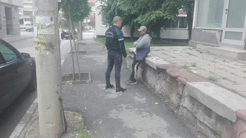 Служители на звено Инспекторат към Община Враца съставиха акт на