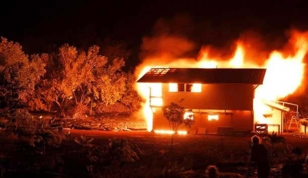 Голям пожар нанесе сериозни щети във Видинско, съобщиха от МВР.
Случаят