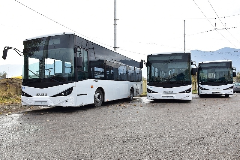 Градският транспорт във Враца ще работи с учестен график на