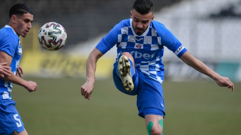 Монтана договори контролна среща с Локомотив София Проверката ще бъде