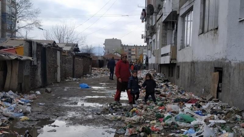 Пловдивският квартал "Столипиново" опустя заради коронавируса
