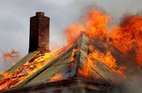 46 годишен гражданин на Словакия е подпалил жилището и шивашкото ателие на жена от Търговище потвърдиха