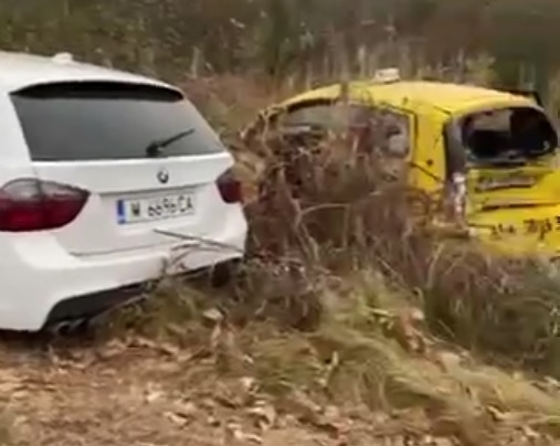 Катастрофа между БМВ и такси е станала в Монтана научи