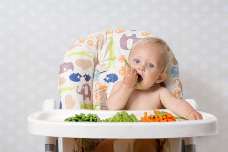 Децата трябва да ядат зелени зеленчуци ядки и бобови храни