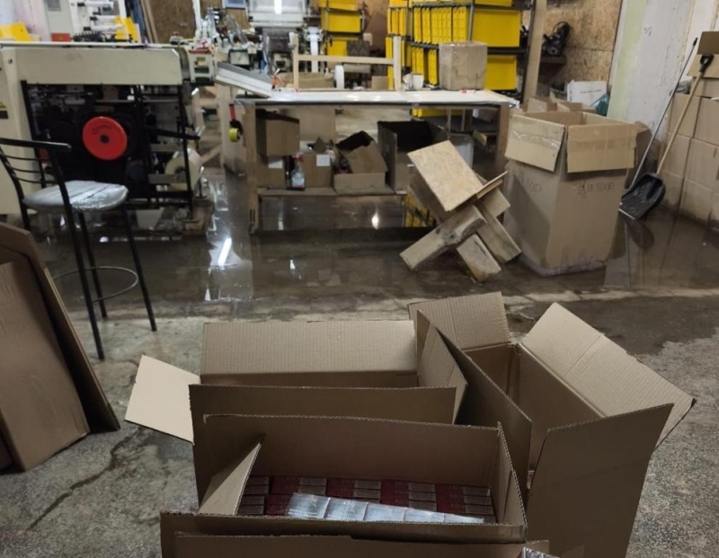 Най голямата фабрика за производство на фалшиви цигари е разкрита