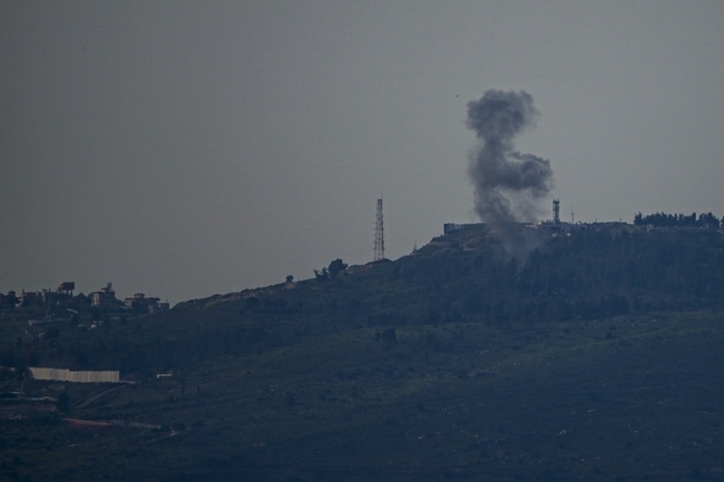 Ливанската групировка Хизбула съобщи че е изстреляла над 100 ракети