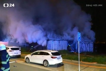 Осем души които най вероятно са били бездомници са загинали снощи