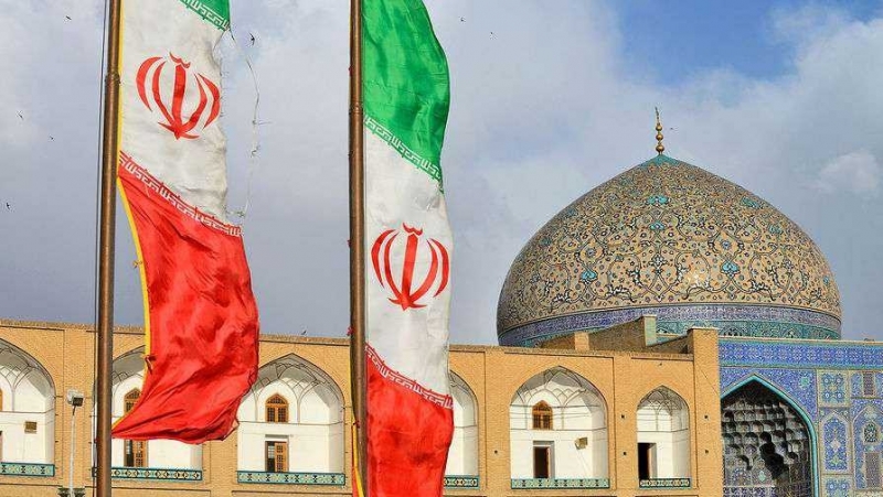 Иран повече няма да спазва ограниченията по складирането на обогатен