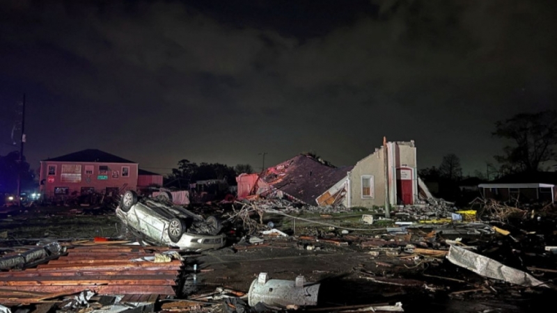 Торнадо удари снощи щата Луизиана в южната част на САЩ