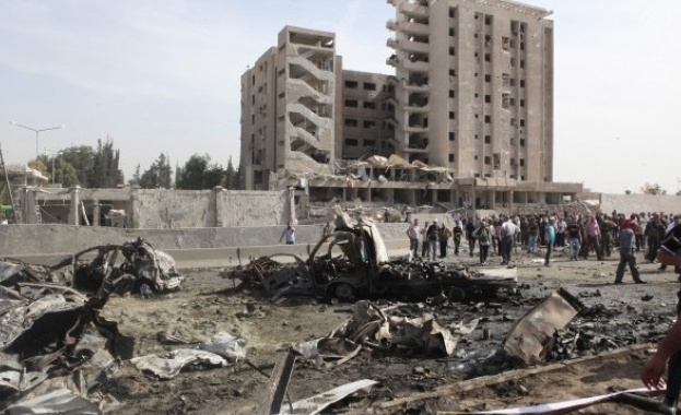 Израелски бойни самолети нанесоха вчера ракетен удар по позиции на