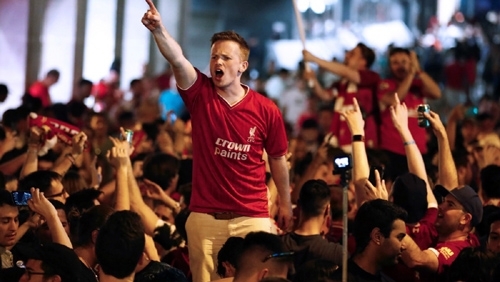 Привърженикът на Ливърпул Макоули Нигъс е в неизвестност след финалния