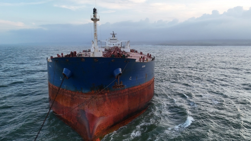 Танкерът Кайрос е задържан със заповед на директора на Изпълнителна