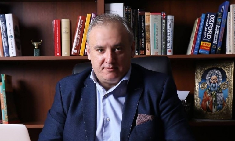 Сегашният депутат от БСП Атанас Костадинов отново бе наложен от