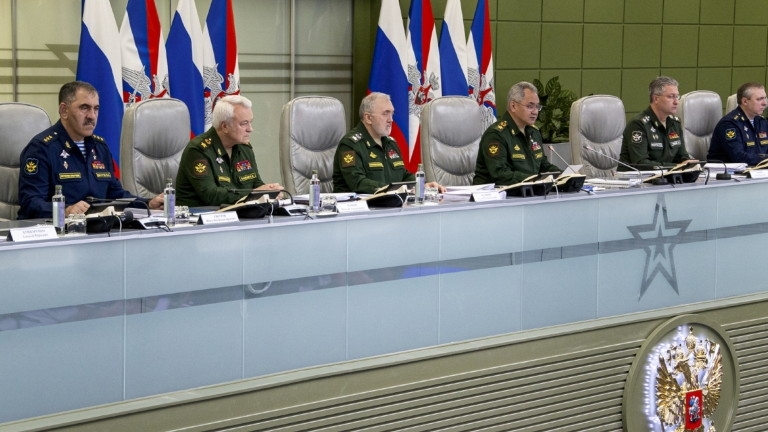 Пристигането на ракети с голям обсег на действие ATACMS в