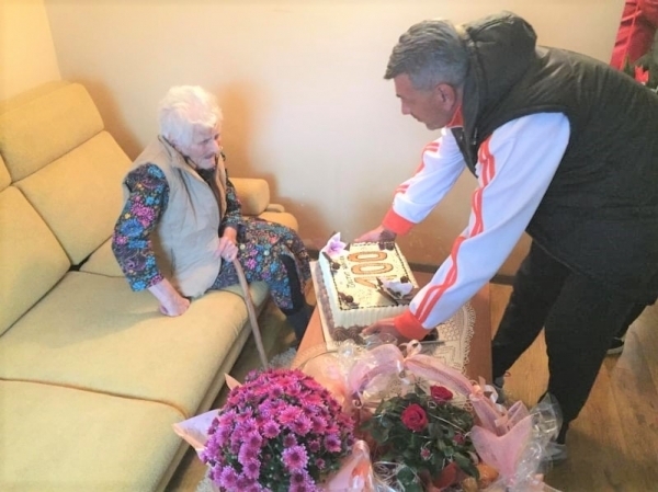 Кметът на Лом д-р Георги Гаврилов поздрави най-възрастната жителка на