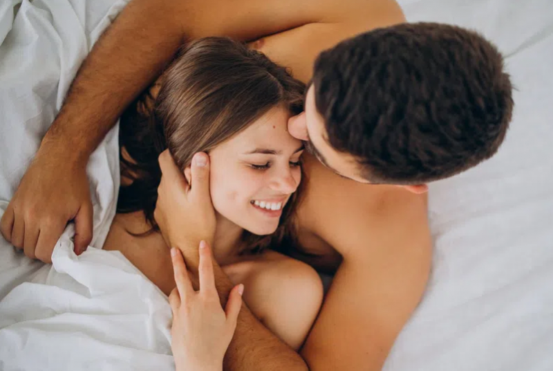 Много двойки несъзнателно следват неписан сценарий по време на интимност