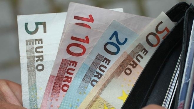 Минималната пенсия се увеличава с 24.5 евро от 1 юли