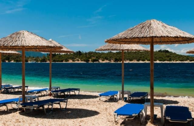 Националната метеорологична служба на Гърция EMY съобщи че мразовитият уикенд