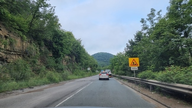 Експерти от дирекция Анализ на риска и оперативен контрол към