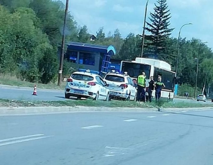 87 годишен шофьор загина след катастрофа с автобус съобщиха от полицията