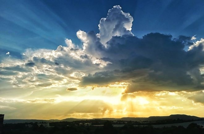 През нощта над по голямата част от страната ще бъде със