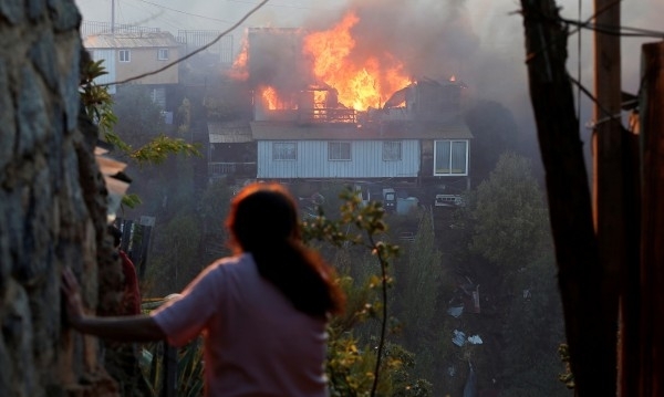 245 къщи са изгорели напълно или частично в пожара който бушува от