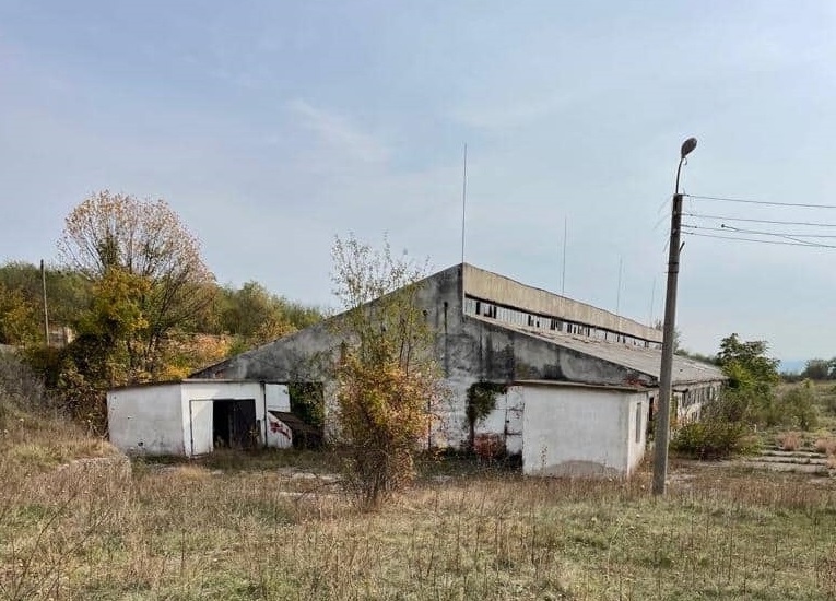 Бивш земеделски производител е бил излъган от видни врачани с