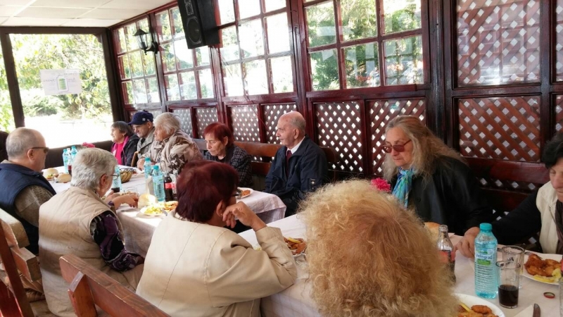 Териториалната съюзна организация ТСО на слепите Мездра отбеляза Международния ден