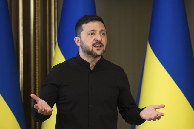 Зеленски смени украинските посланици в няколко държави