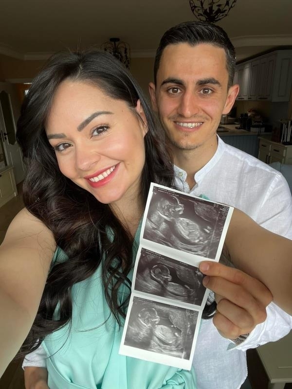 Красивата врачанка Радост Тодорова и капитанът на националния ни отбор