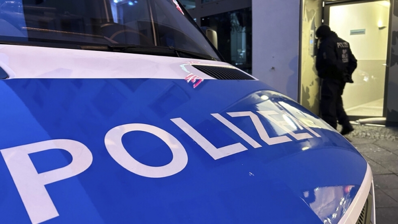 Над 300 полицейски служители в Берлин участваха в няколко специализирани