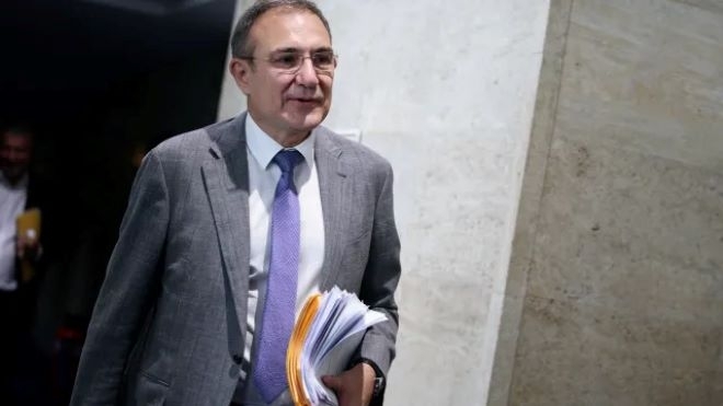 Борислав Гуцанов: Няма да има увеличаване на данъците или спиране на социални плащания