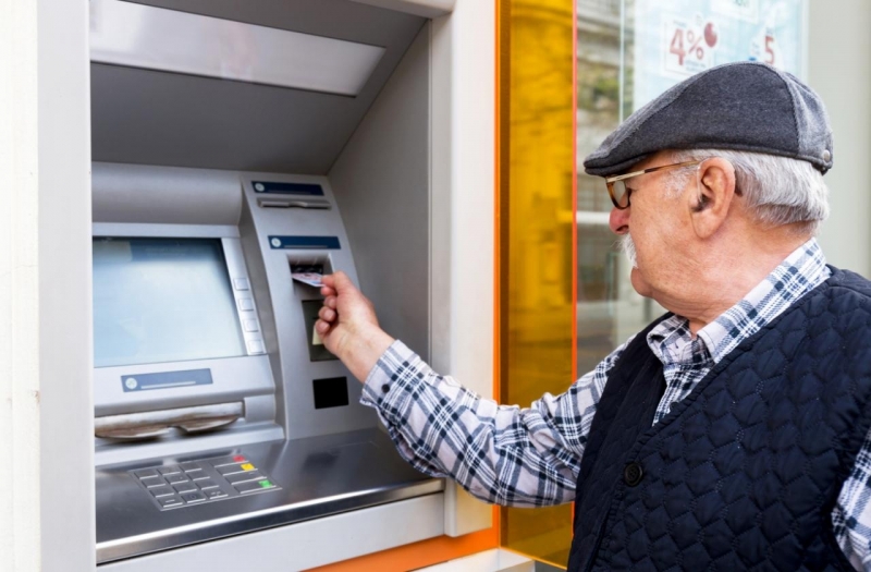 Средната пенсия у нас се е повишила с 95 39 лева