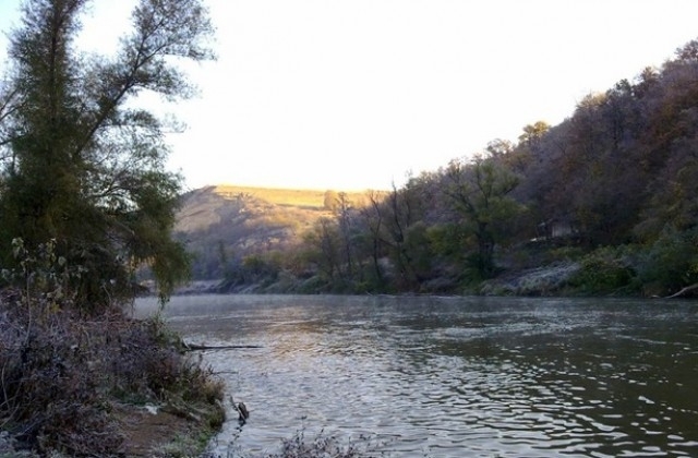 За поредното безобразие за замърсяване на водоем сигнализирали будни граждани