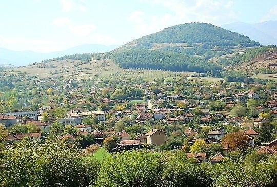 Над 100 жители на берковските села Замфирово и Пърличево излязоха