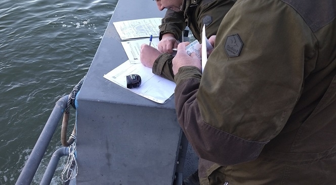 Инспекторите от сектор „Рибарство и контрол“ извършват многократни проверки по