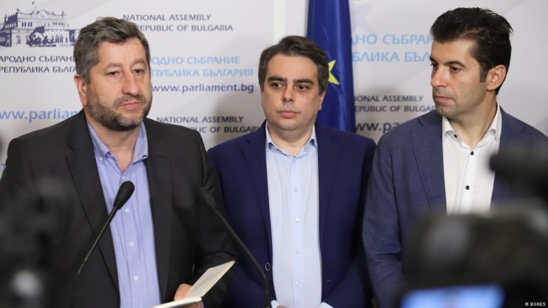 В очакване на кабинет: ПП-ДБ представя проектосъстав за втория мандат