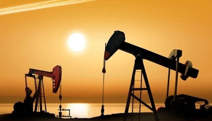 Цената на петрола продължи да се покачва макар и умерено