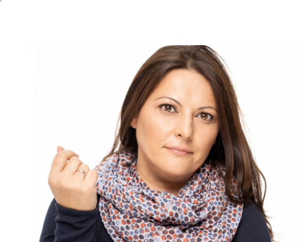 Веднага прави впечатление нетипичният за консултации остър тон Може би не трябваше