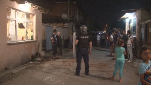 След скандал и сбиване между две фамилии в Кърджали двама