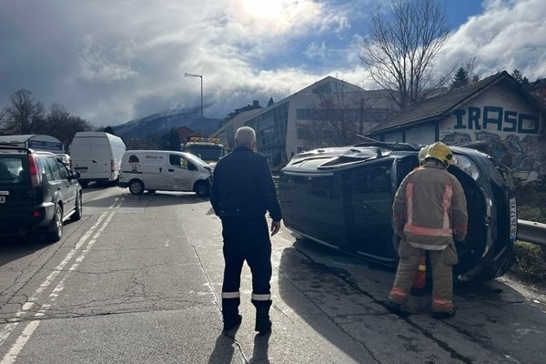 Втори пътен инцидент е станал на Околовръстното шосе в София