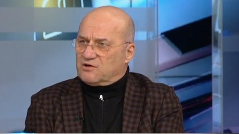 Владимир Пелов и Радослав Колев са получили помощ отвътре при