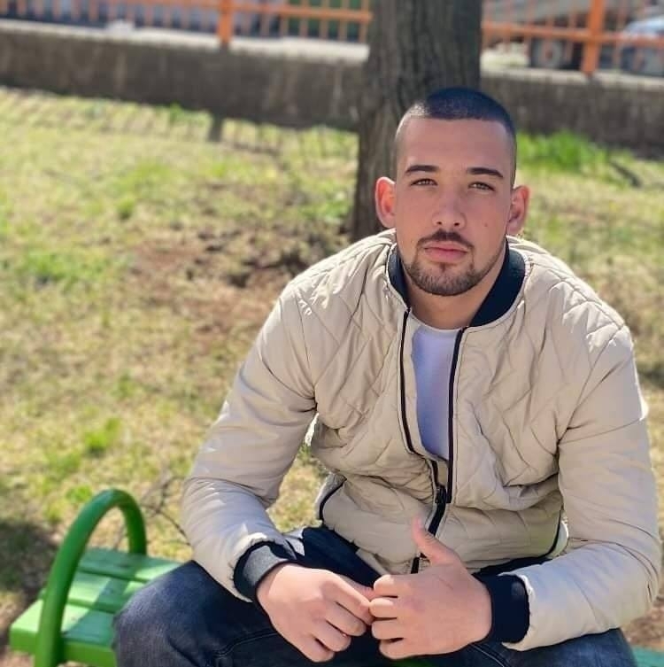 Многократният медалист по борба Валентин Илиев от врачанското с ело Лиляче