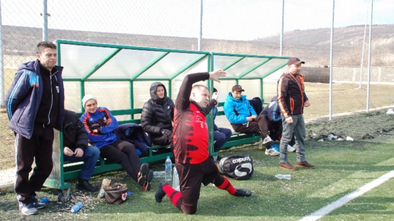 Вихър Николово разби Бдин Видин с категоричното 4 0 Приятелската среща се игра