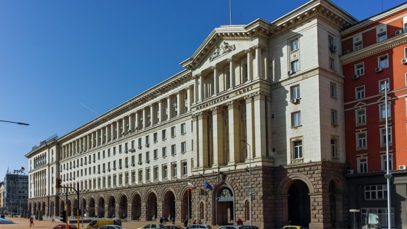 Служебното правителство заседава днес извънредно и прие републиканския бюджет заедно